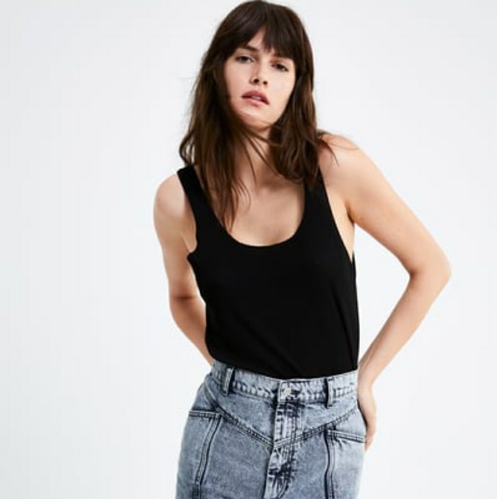 Tank top cropped by Zara